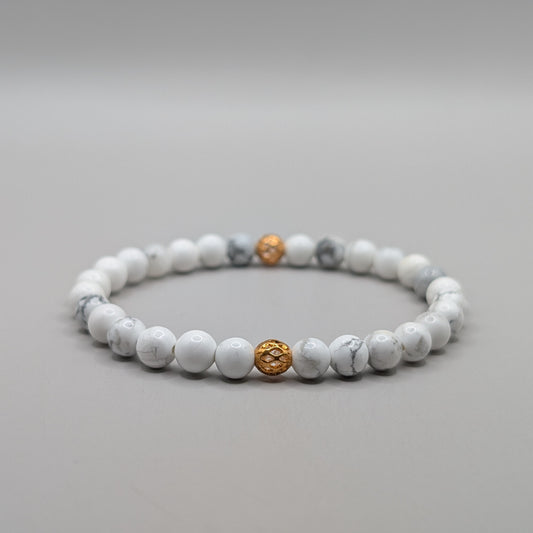 Howlite & Gold Bracelet - 6mm Polished